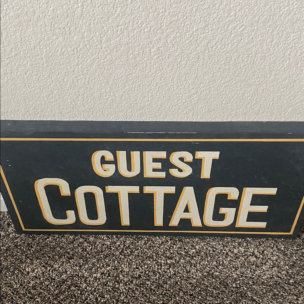 Guest Cottage Sign Distressed Welcome Guests - Picture 7 of 10